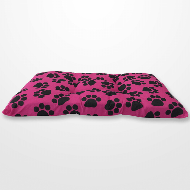 kiméretű pink alapon fekete tappancsos kutyapárna