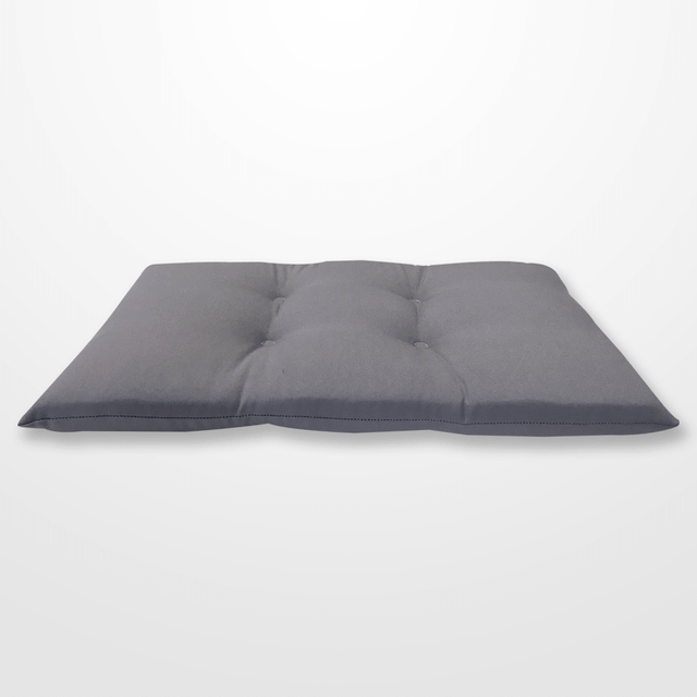 szürke kicsi kutyafekhely