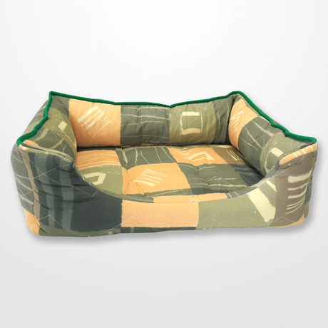 Kutyafekhely zöld színben